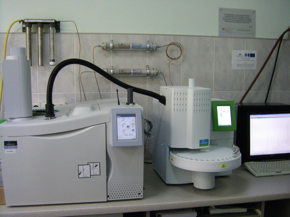 Cromatograf-Clarus-500